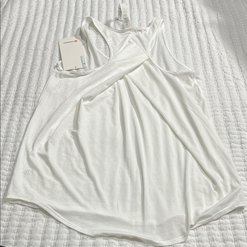 NWOT lululemon athletica Women's Tank Top - Picture 3 of 3